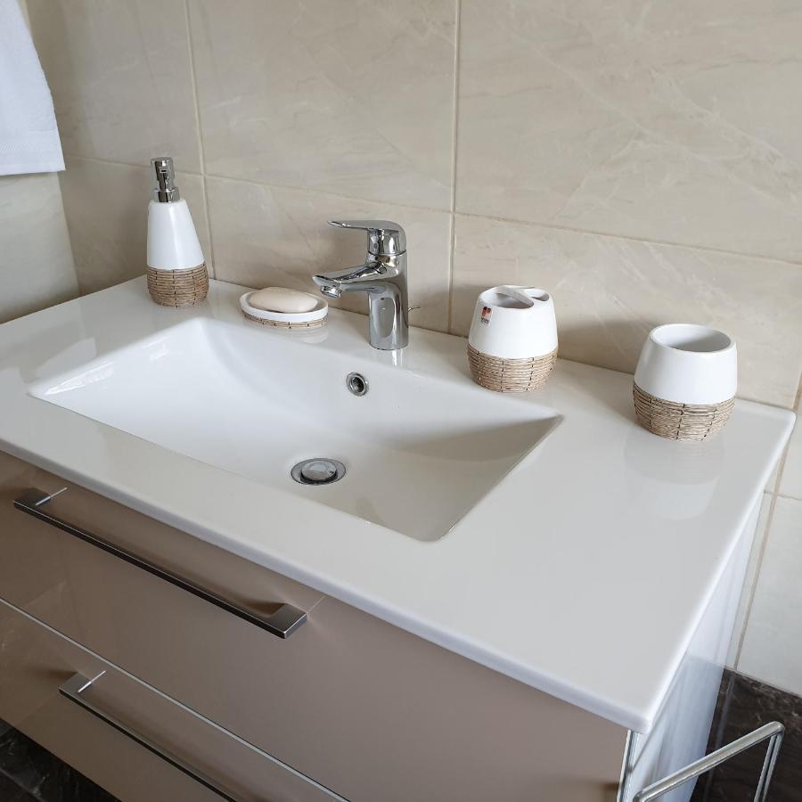 Apartamenti Danna Ledmane Dış mekan fotoğraf